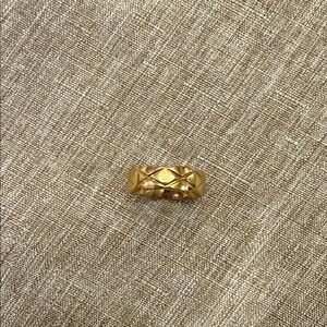 Coco Crush Gold Quilted Band Ring